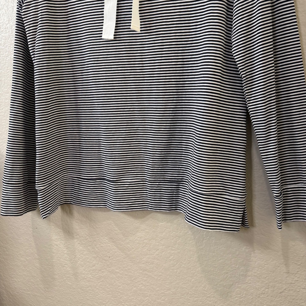 Duffield Lane Striped Cowl Neck Top Navy Blue or Black White Preppy Nautical M - Picture 4 of 7